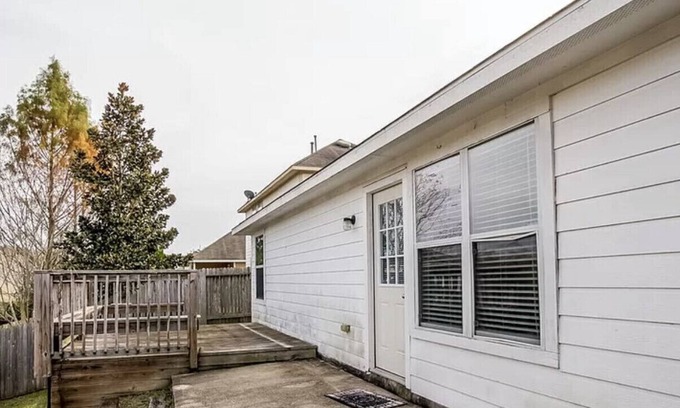 Montgomery Casa | Schedule a showing today.