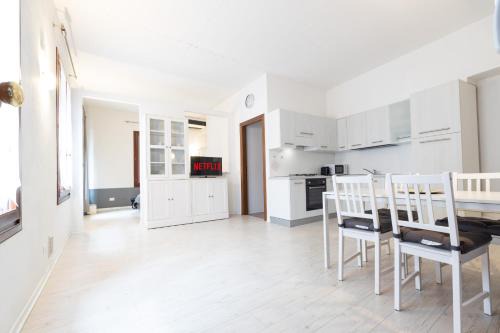 Schio Apartamento | [Schio Centro storico] Casa nel cuore della città