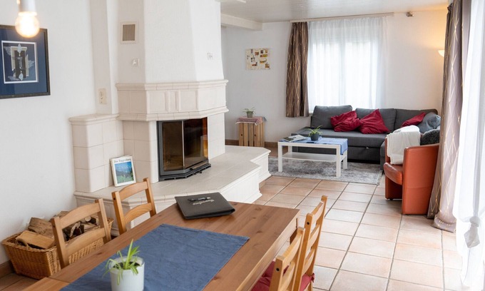 Neu St Johann Chalet De Esquí | Schlafen zur Brauerei St. Johann 6.5-room holiday home in the village centre