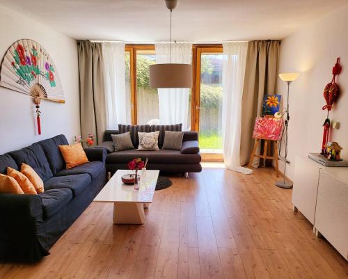 Schonach im Schwarzwald Apartamento | Schonach 2units, mountain-Top in forest, free parking, new kitchen, renovated bathroom, high-speed internet