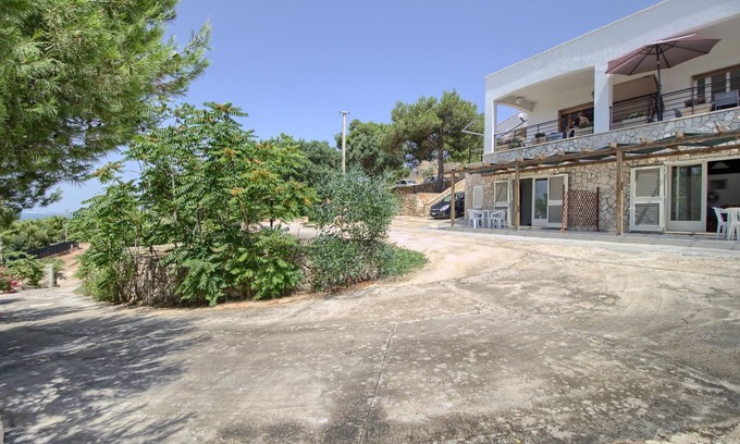 Marina San Gregorio Casa | Scia' 2 seafront apt