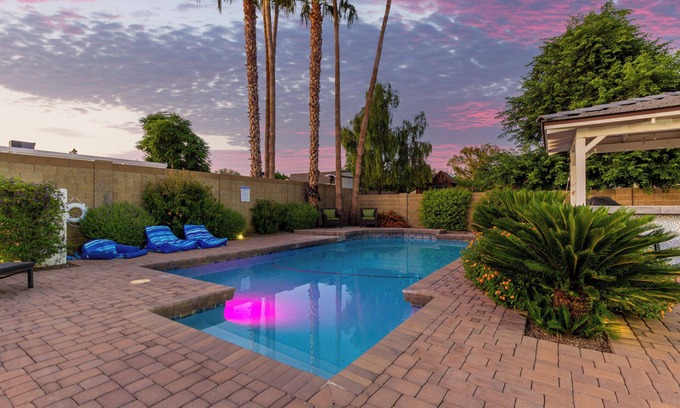 Buenavante Casa | Scottsdale Resort-Style Getaway| Pool, Spa & Fire Pit Haven