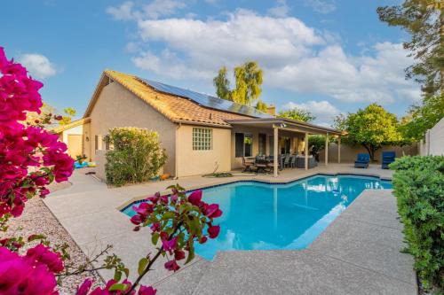 Eagle Point Casa | Scottsdale Upgraded 4BR with Pool & Near Golf