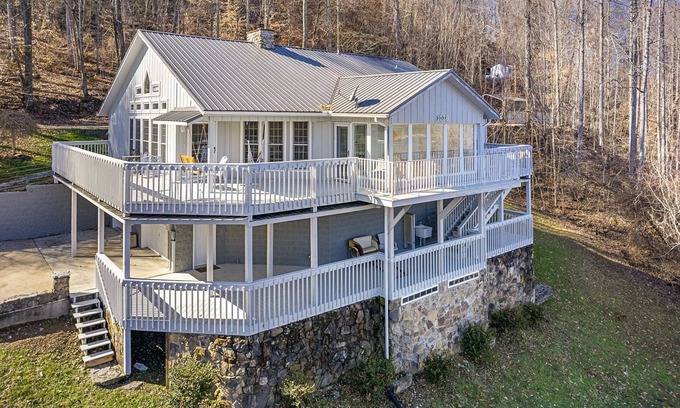 Smithville Chalet De Esquí | Scout's Hideaway (Dog-Friendly) Over Looking Center Hill Lake