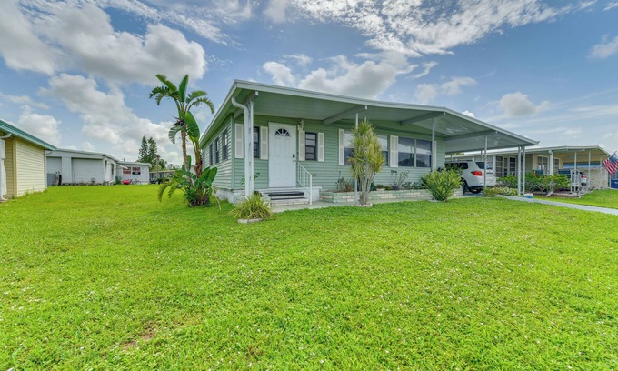 Palmetto Casa | Screened Porch & Community Perks: Home in Ellenton