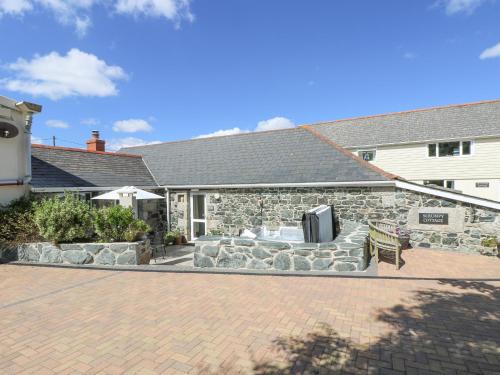 Mullion Casa | Scrumpy
