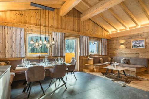 Steeg Chalet De Esquí | sDahoam Luxury Chalet