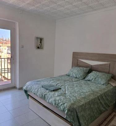 Elda Casa | Se alquila habitaciones en piso Compartido SIn ASCENSOR ELDA