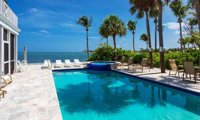 Rum Point Casa | Sea 2 Infinity by Grand Cayman Villas & Condos