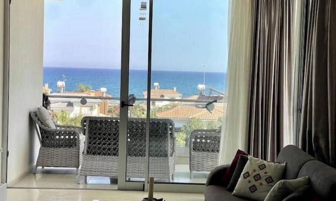 Bogaz Complejo | Sea Breeze Apartment by the Sea