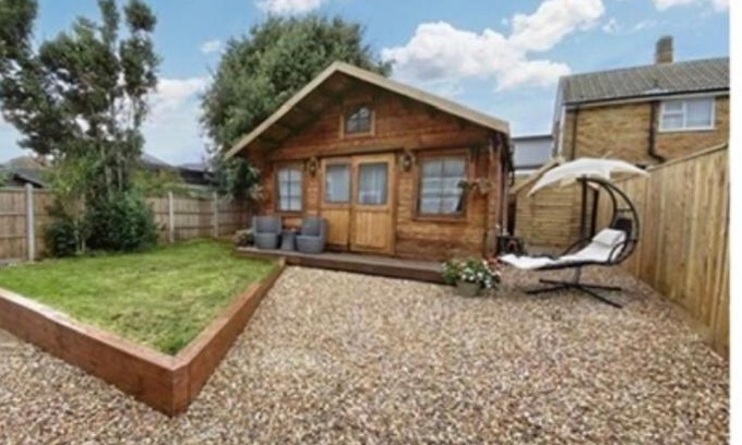 Christchurch Chalet De Esquí | Sea breeze lodge mudeford