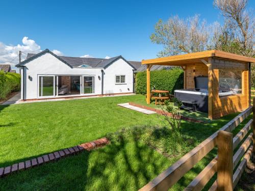 Anderby Creek Casa | Sea Breezes