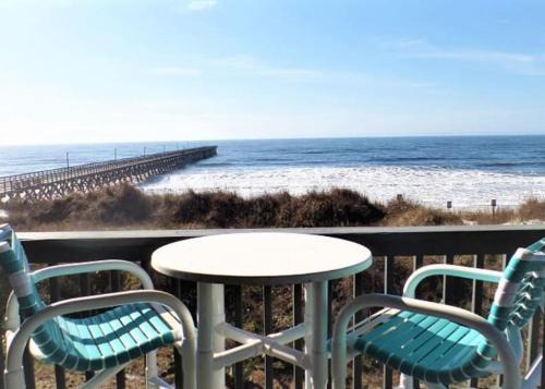 North Myrtle Beach Casa | Sea Cabin- Ocean Front Condo