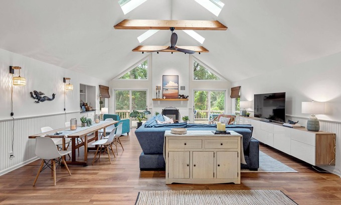 Southern Shores Casa | Sea Dog's Dream: Pets Allowed