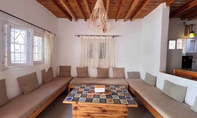 Sinai Peninsula Chalet De Esquí | sea front 2-bedroom apartment in Asslah.