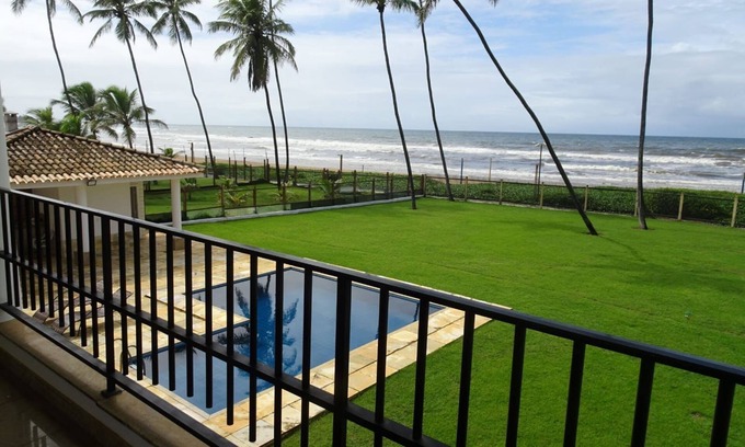 Vilas do Atlantico Casa | SEA FRONT HOUSE IN SALVADOR
