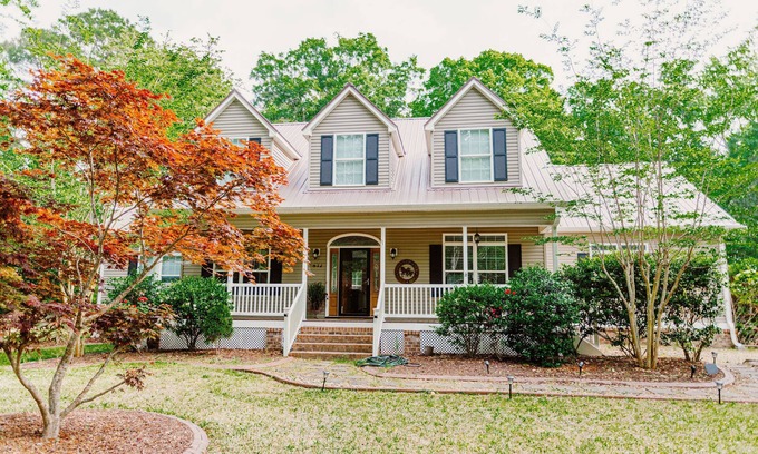 Surfside Beach Casa | Sea Horse Ranch 6Br/3 Bath on 2 Acres in Murrells Inlet