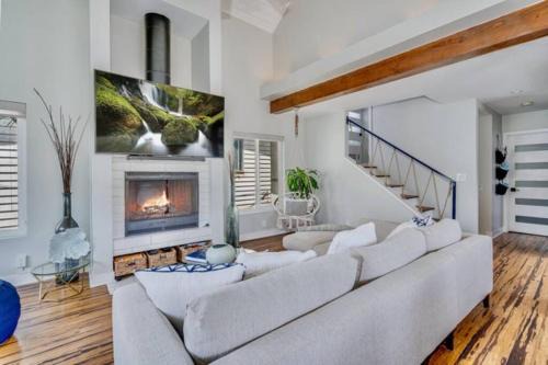 Mission Beach Casa | Sea house at Sea shore - 4 bedroom 3 bath - 14 ppl