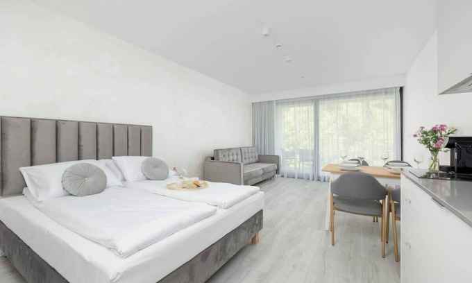 Uniescie Apartamento | Sea&Lake | Classy Studio | Parking | Pool