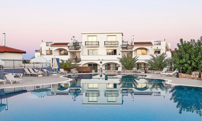 Esentepe Apartamento | Sea Magic Park A7 / 2 elegante apartamento de 2 camas con jardín