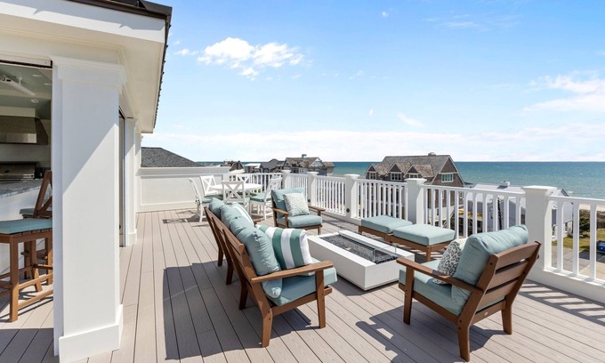 Atlantic Beach Casa | Sea Pearl- Exquisite New Construction with Pool & Rooftop Deck