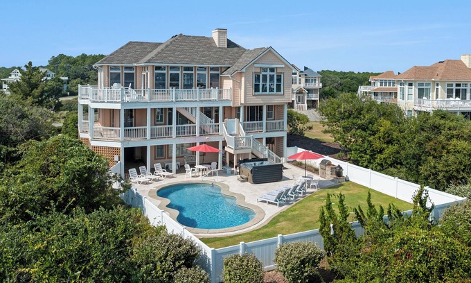 Pine Island Casa | Sea Spot: Saltwater Pool, Hot Tub, Beach Club Access