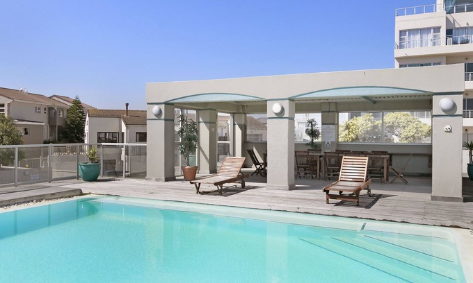 Bloubergstrand Apartamento | Sea Spray B104