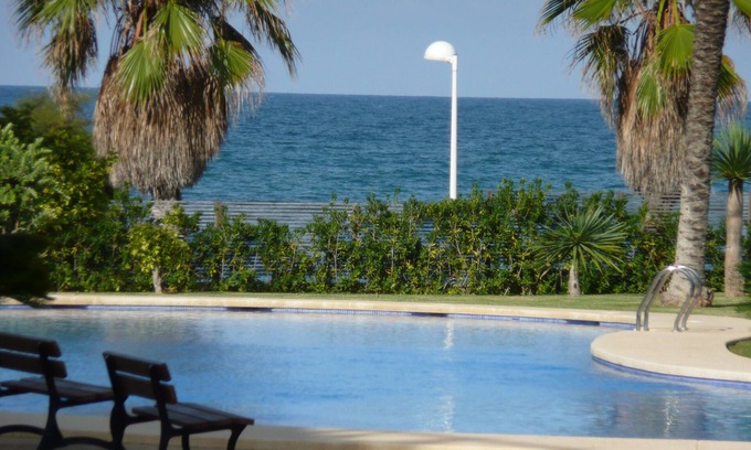 Almadrava Beach Apartamento | Apt 2 dormitorios, 2 baños, vista al mar acceso directo a la playa