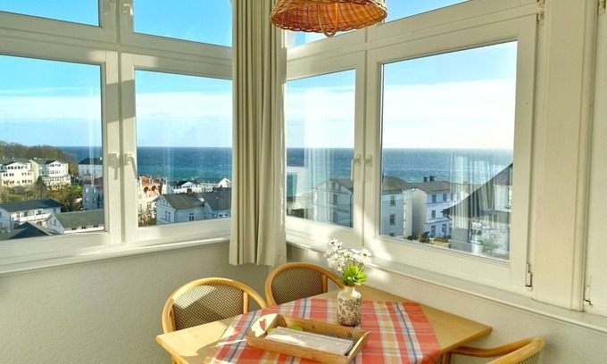 Sassnitz Apartamento | Sea view apartment no. 21 in the Villa Anna in Sassnitz on Rügen - Sassnitz -