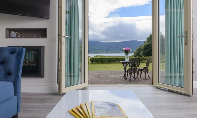 Templenoe Apartamento | Sea View Apartment only 10 minute's drive from Kenmare