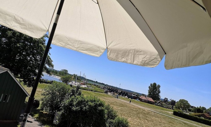 Hohwacht Apartamento | Sea view - beach chair