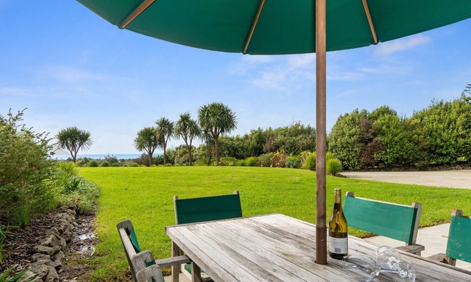 Ruakaka Casa | Sea View Cottage – Ruakaka Holiday Cottage