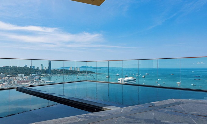 Pattaya Bay Apartamento | Sea View Edge Central Pattaya