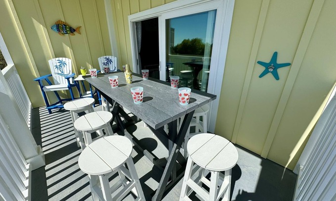 Myrtle Beach Casa | Sea View Home 6 bed 3bedroom-garage near boardwalk