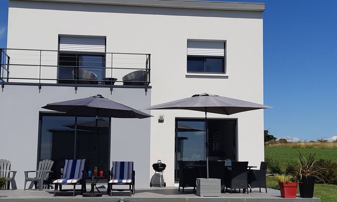Clohars-Carnoet Casa | NUEVA CASA HERMOSA VISTA AL MAR 5MN PLAYAS GRAN JARDIN Y APARCAMIENTO