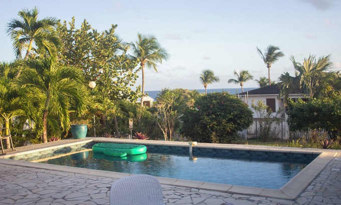 Saint-Francois Villa | vista al mar casa con playa privada