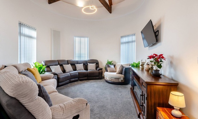 Redcar Cabaña | Sea View Penthouse - Regency Mansion