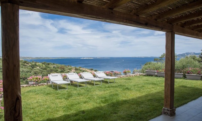 Capo d'Orso Villa | Villa con maravillosas vistas al mar frente a Caprera - 8 personas
