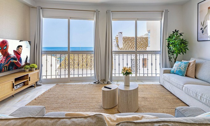 Puerto Banus Apartamento | Puerto Banus Duplex Sea Views by Vacation Marbella
