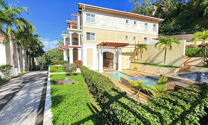 Antoneys Cay Apartamento | Sea Vue Luxury Vacation Condominiums
