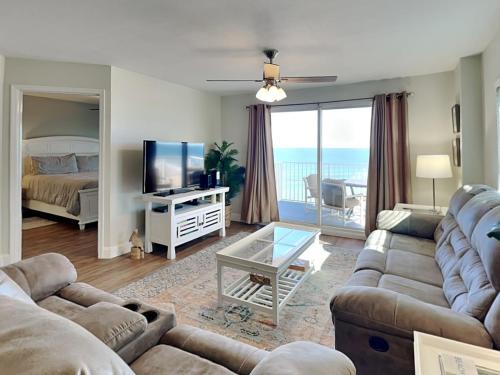 Seawinds Condo Apartamento | Sea Winds 501 - Corner Breeze