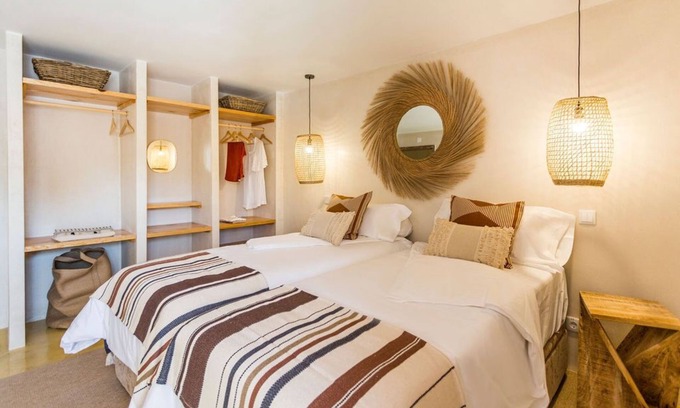 Charneca Villa | SEA´YA Family Surf Houses - Playa y paraíso montañoso