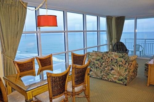 Crescent Beach Apartamento | SEA1403 Seaside Resort 3BR/3B Condo, Lazy River, Multiple Pools