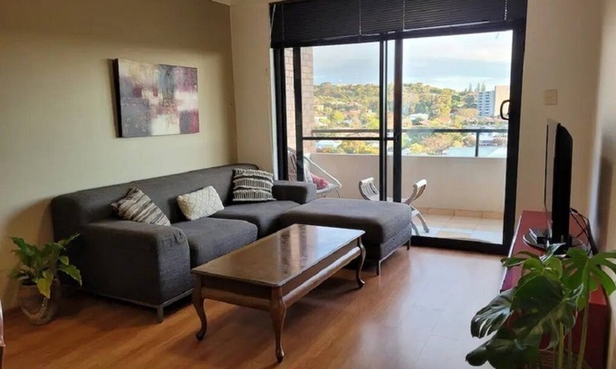 Mosman Park Apartamento | Seabreeze Sunsets Apartment sleeps 4 in Mosman Park near river beach Freo trains
