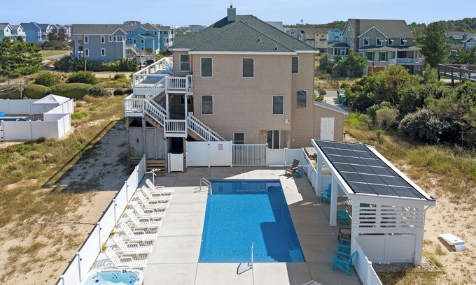 Ocean Hill Casa | SeaClusion: Oceanside, piscina privada, jacuzzi, sala de recreación, elevador, ¡a 180 pies de la playa!