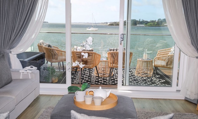 Y Felinheli Casa | SEACLUSION, pet friendly, country holiday cottage in Y Felinheli