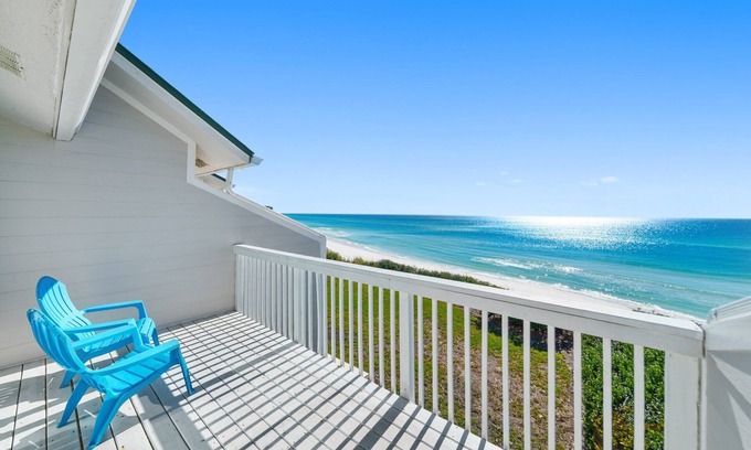 Seacrest Casa | "Seacrest 8" | Beachfront | Bike to Alys and Rosemary Beach