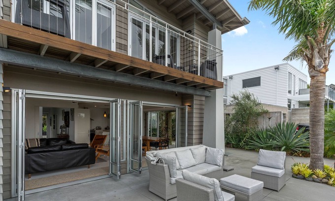 Langs Beach Casa | SEACREST LUXURY - LANGS BEACH HOLIDAY HOME in Langs Beach