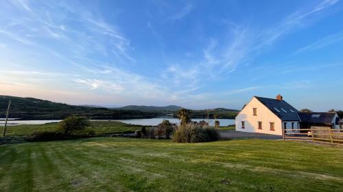 Ardnatrush Casa | Seafront house with own private pier in Gunpoint, Schull, West Cork