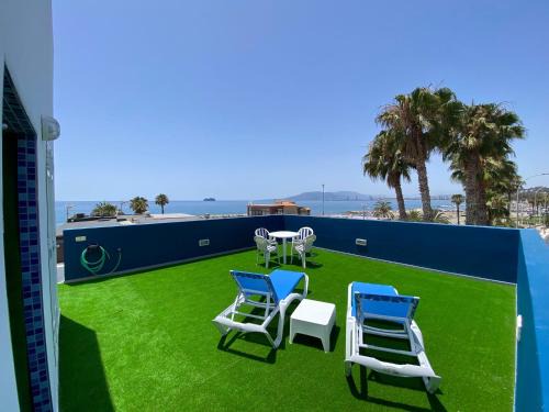 Las Acacias Apartamento | SEAFRONT - Pedregalejo Beach
